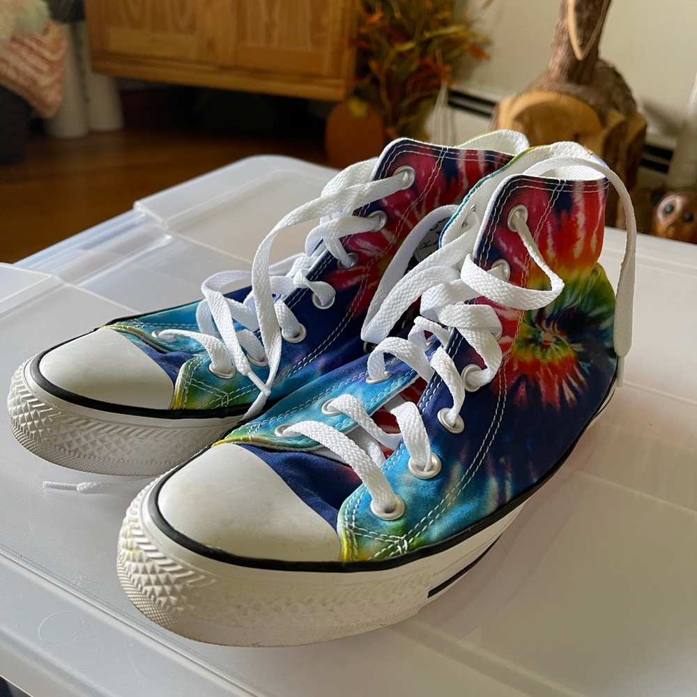 Tie-Dye Converse